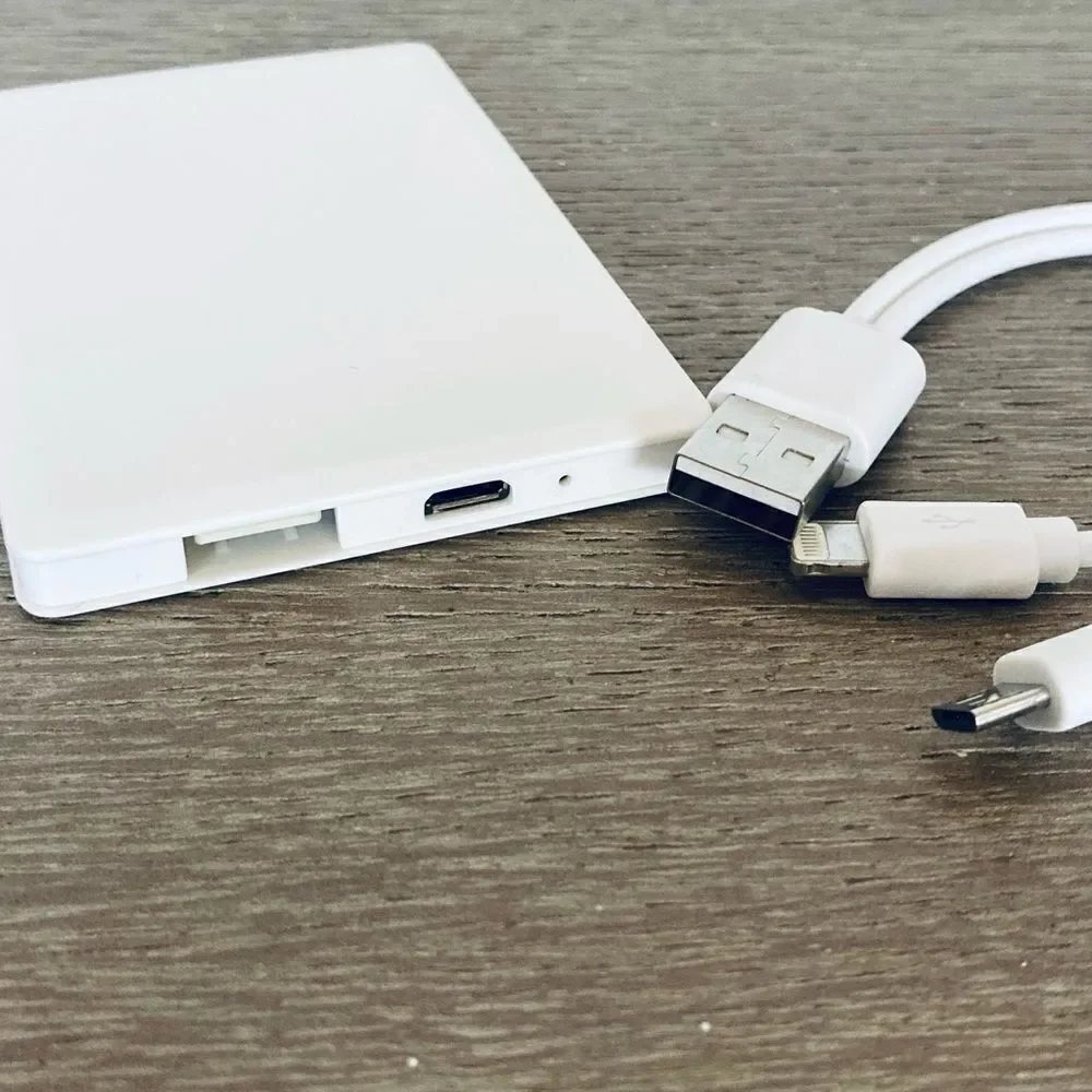 iWalk Portable Battery Charger for Smart Phone, Tablet, iPhone